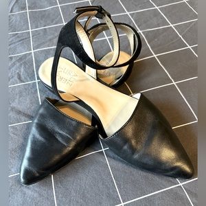 Naturalizer black leather flats
